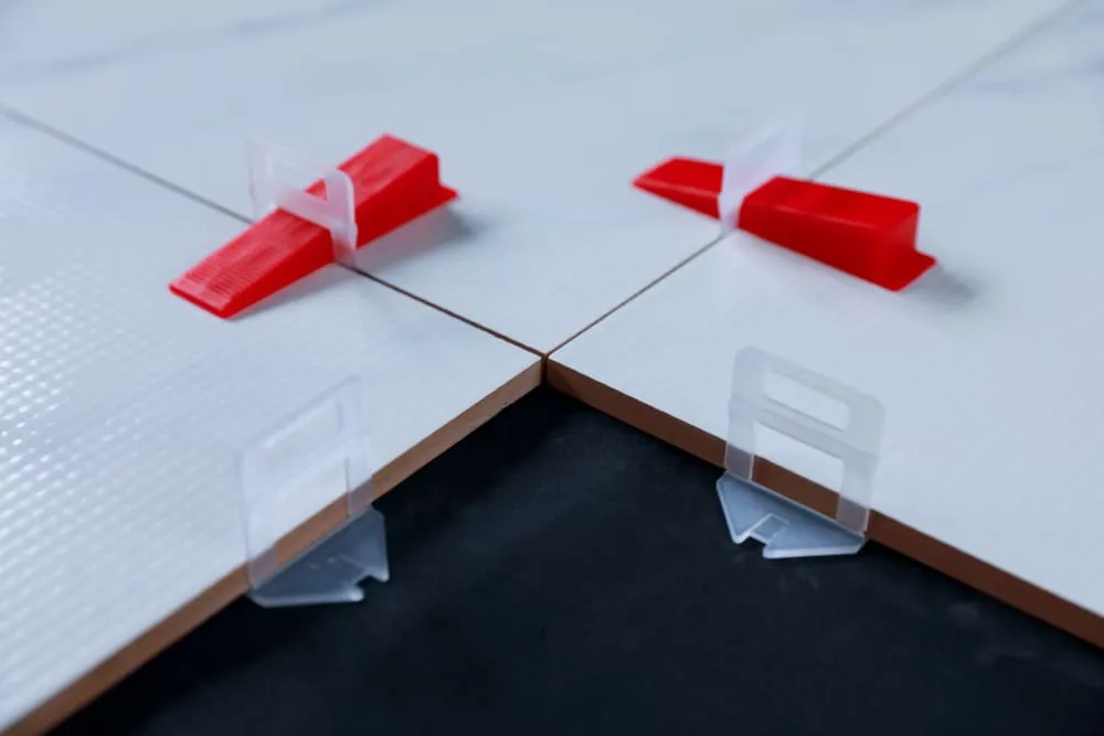 Tile Leveling System Clips & Wedges – Lippage Eliminator, 100 Pc Bag