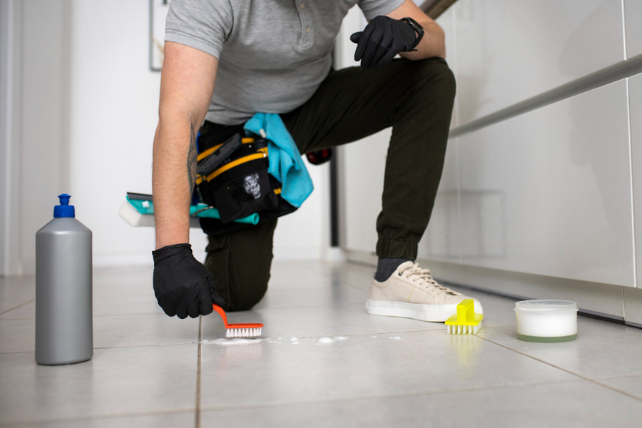 Which Caulks and Sealants Are Safe for Your Bathroom Tile