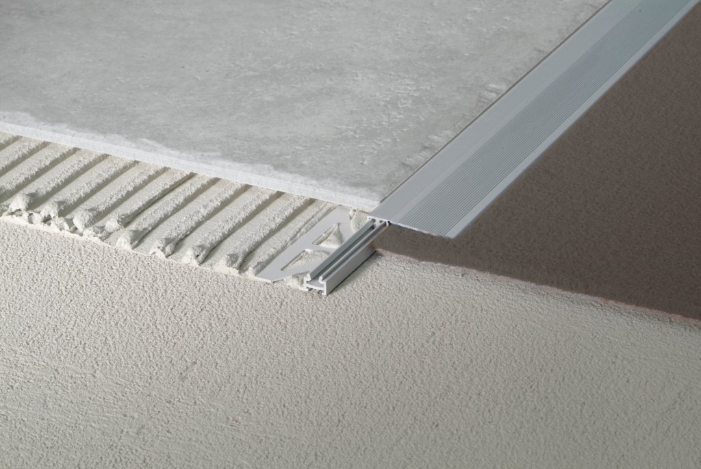 Blanke Self-Adhesive Transition Profile