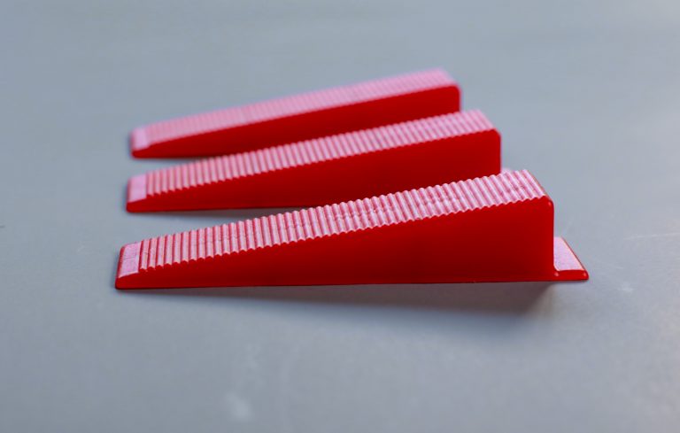 use wedge tile leveling system